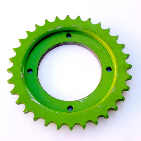 Lančanik ubacivača lijevi  Z=32 CM 847